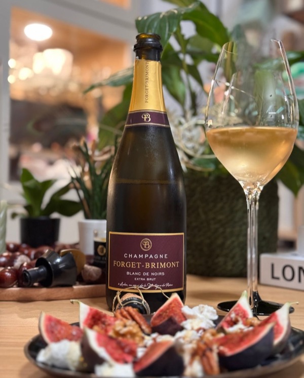 Gesternabend, nach einer erfolgreichen Kastanien-Sammelaktion mit den Kids – Sonne, frische Herbstluft, rote Wangen.
​
Zum Abschluss ein kleiner…