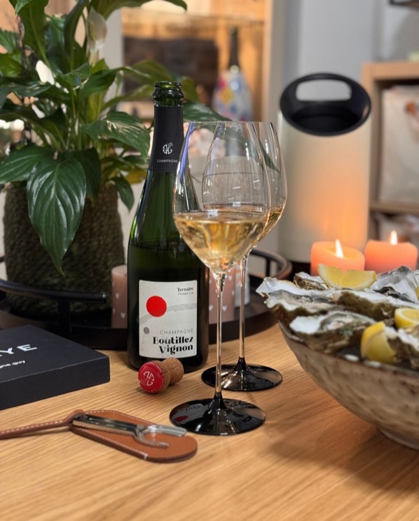 Vorgestern Abend war mal wieder Seafood angesagt.

Ich war bei @sofisch_graz shoppen und hab neben Austern auch noch Jakobsmuscheln mitgebracht –…