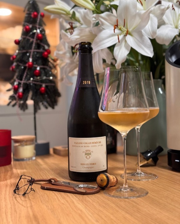 Gestern habe ich den Vieilles Vignes 2019 von @paulinecollinbereche geöffnet und war direkt begeistert von der ausgewogenen Cuvée.

Pauline Collin…