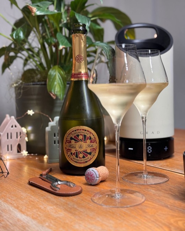 Raclette ist für mich so ein Gericht, das den ganzen Abend mitläuft und genau deshalb so gut zu Silvester passt. Kein großes Tamtam und kein…