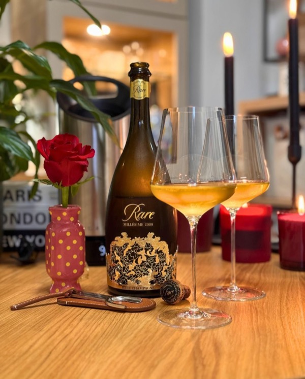 Ich gebe zu: Ich hatte heute kurz Sorge. Mit einer leichten Erkältung im Nacken hatte ich Angst, dieses aromatische Schwergewicht zu „verpassen“.…