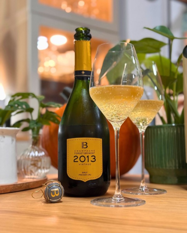 Für gestern Abend hatte ich den @champagne_forget_brimont – Vintage 2013 rausgesucht. 
Eine Flasche, die ich zweimal im Keller habe, aber bisher noch…