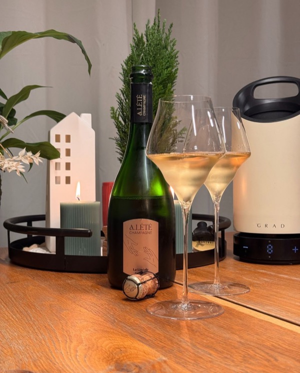 Ich habe von dieser Flasche zwei Stück im Keller und schon einige Ideen, zu welchem Pairing ich sie probieren möchte – heute wollte ich sie aber…